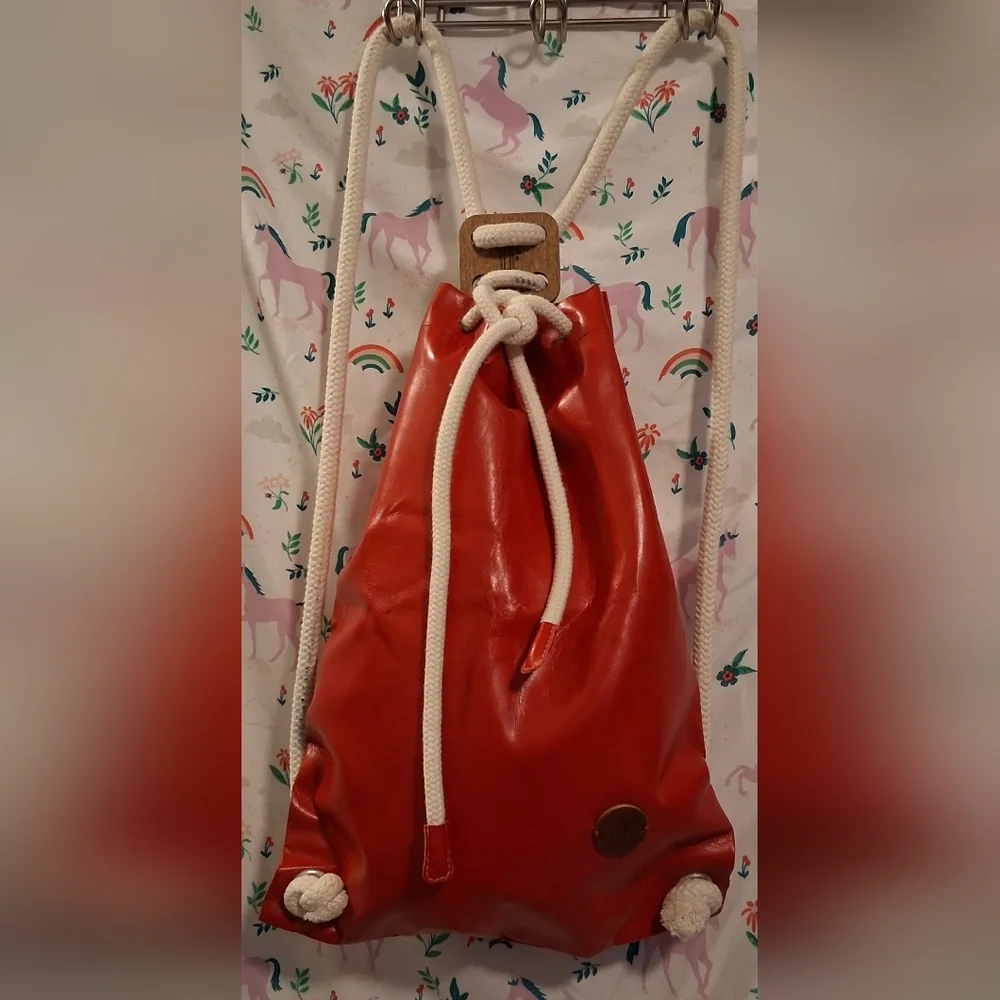 EUC IF Bags Italy Red Smooth Sustainable Vegan Eco-Leather Drawstring Backpack